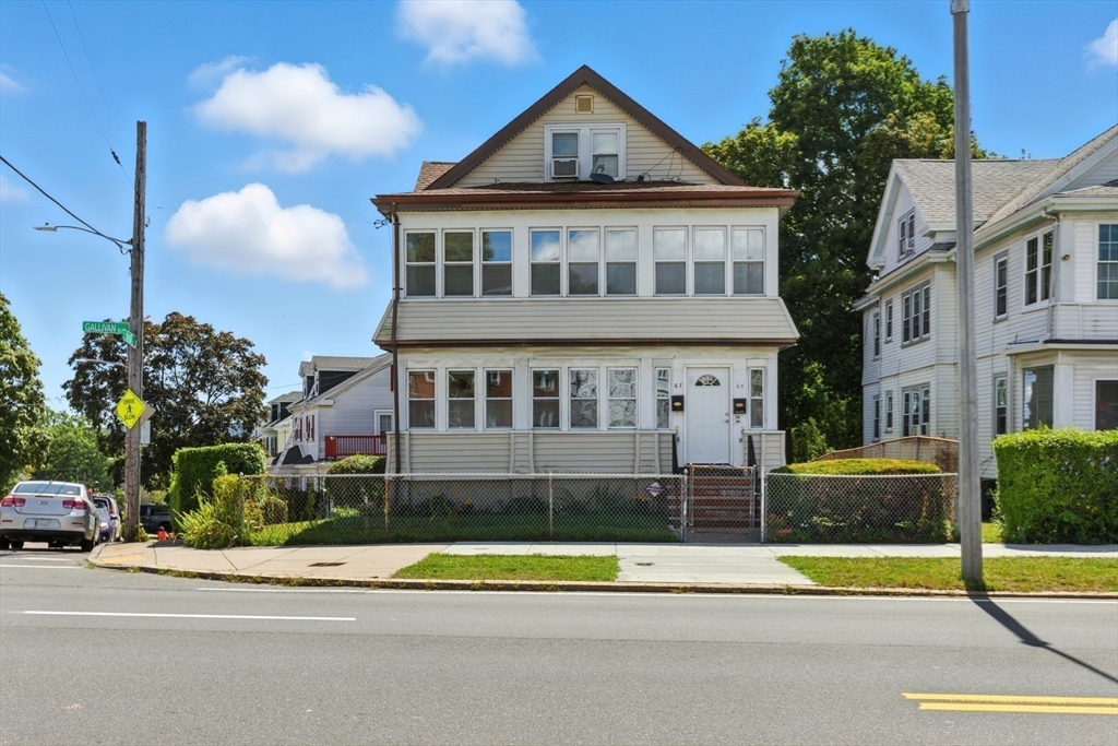 65-67 Gallivan Blvd