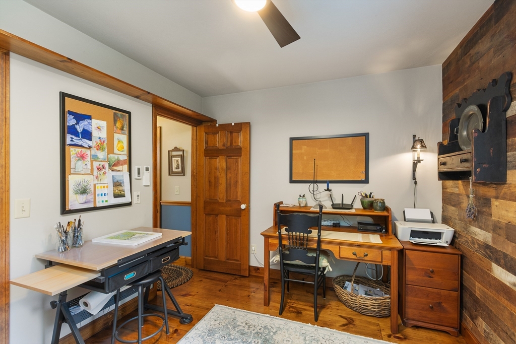 298 Torrey Rd, Southbridge