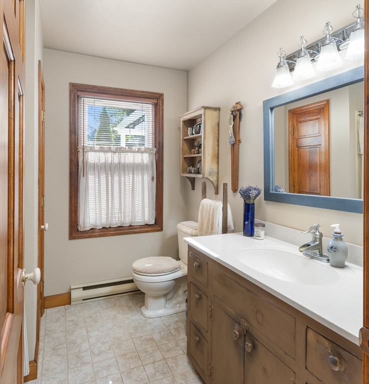 298 Torrey Rd, Southbridge