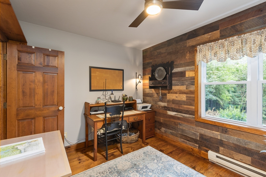 298 Torrey Rd, Southbridge