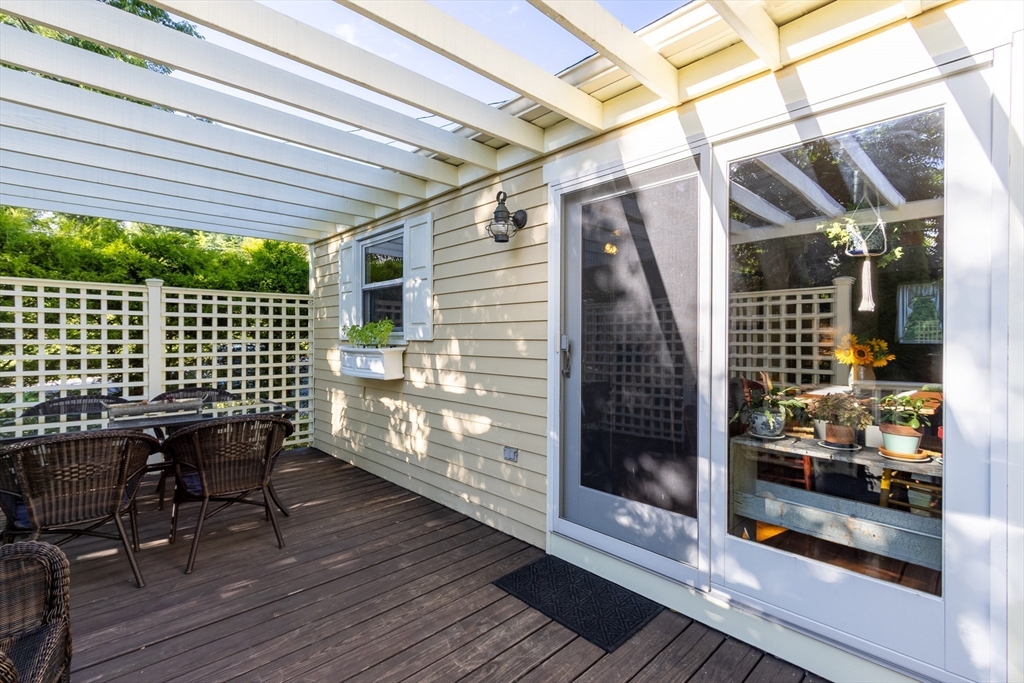 298 Torrey Rd, Southbridge