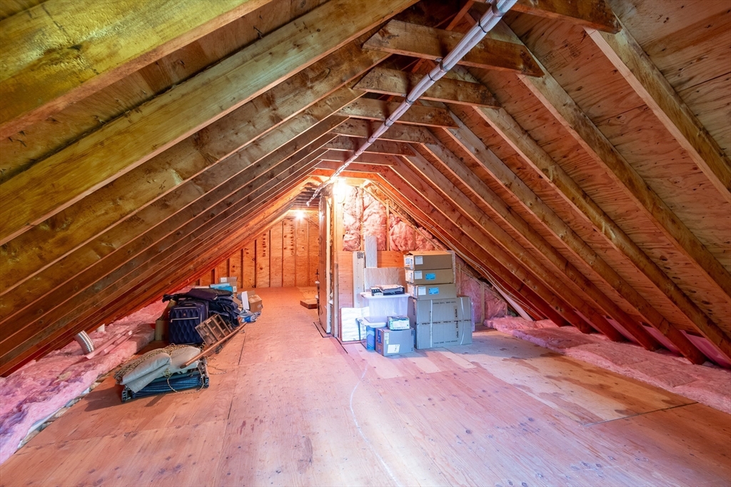 298 Torrey Rd, Southbridge