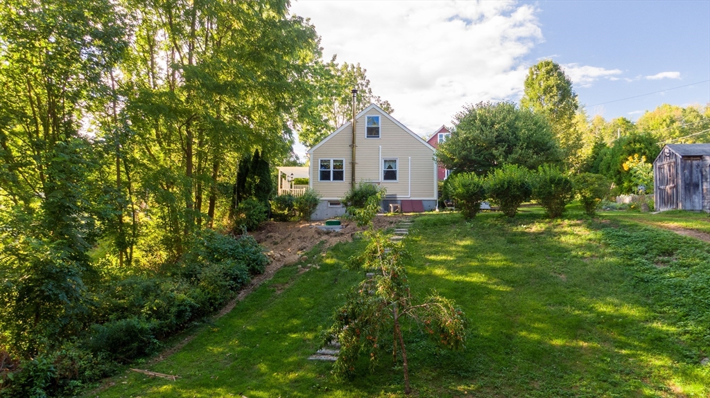 298 Torrey Rd, Southbridge