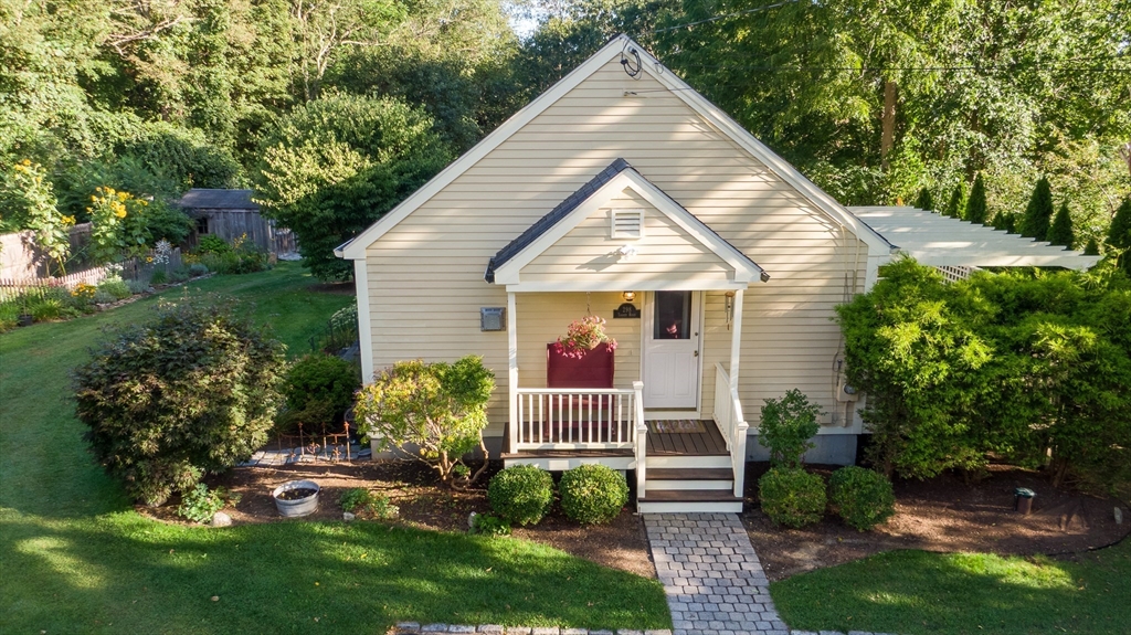298 Torrey Rd, Southbridge