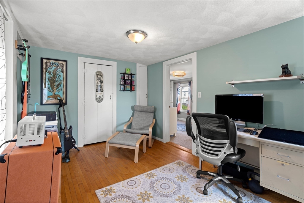12 Wright St # 1, Stoneham Unit: 1