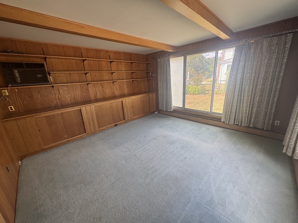 42 Benjamin Rd