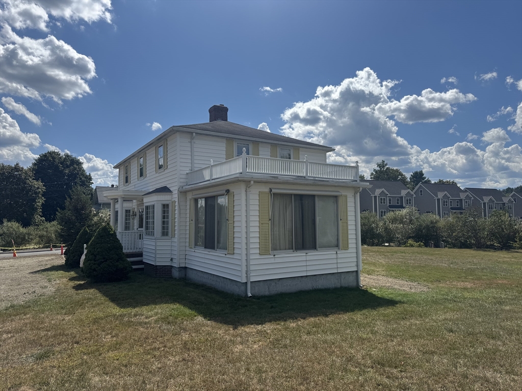 42 Benjamin Rd