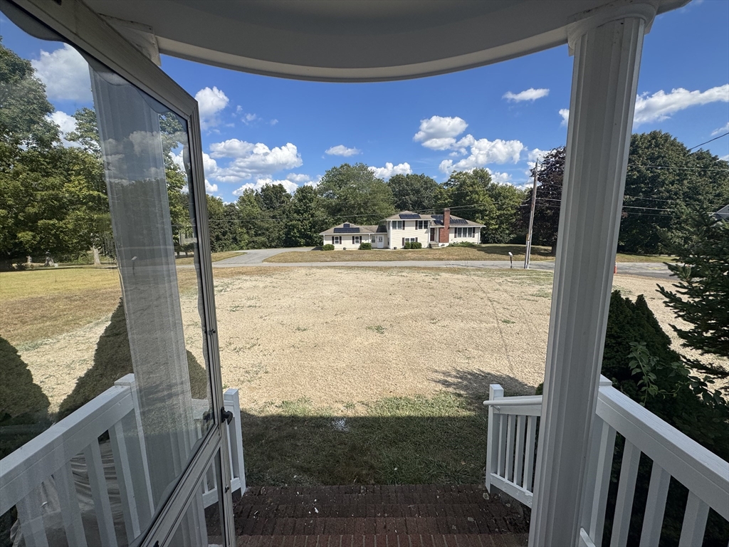 42 Benjamin Rd