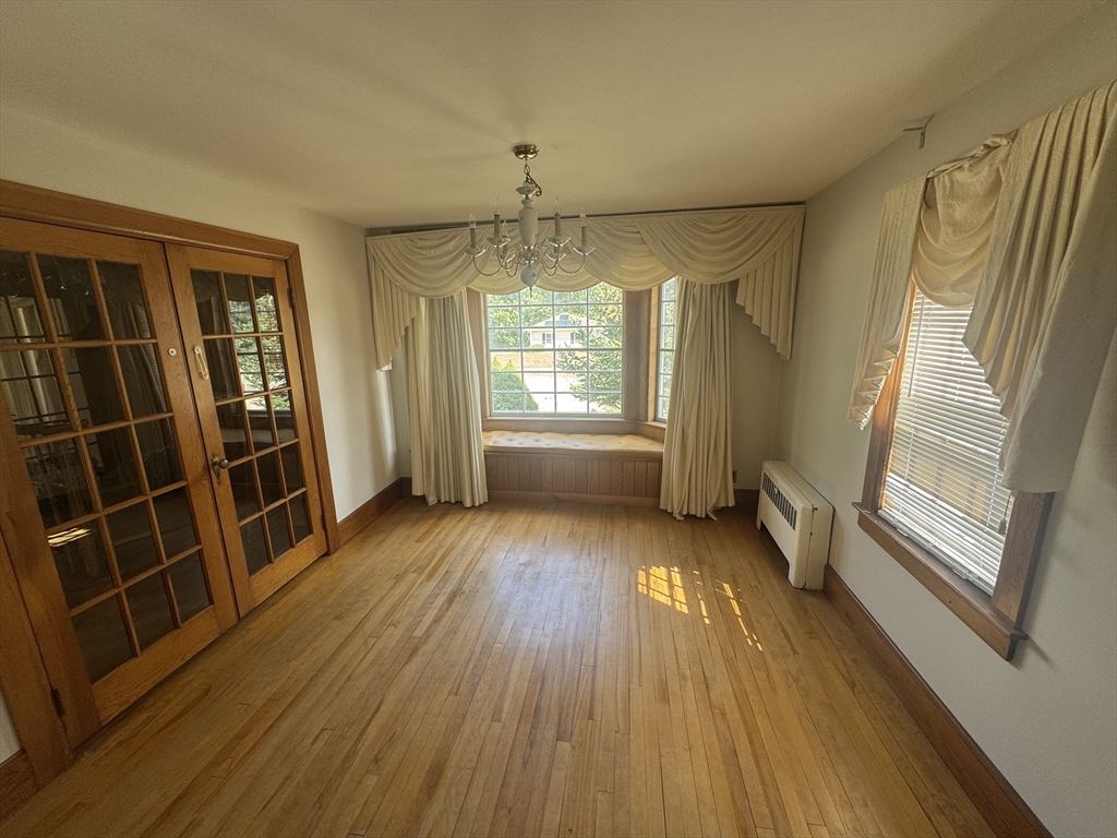 42 Benjamin Rd