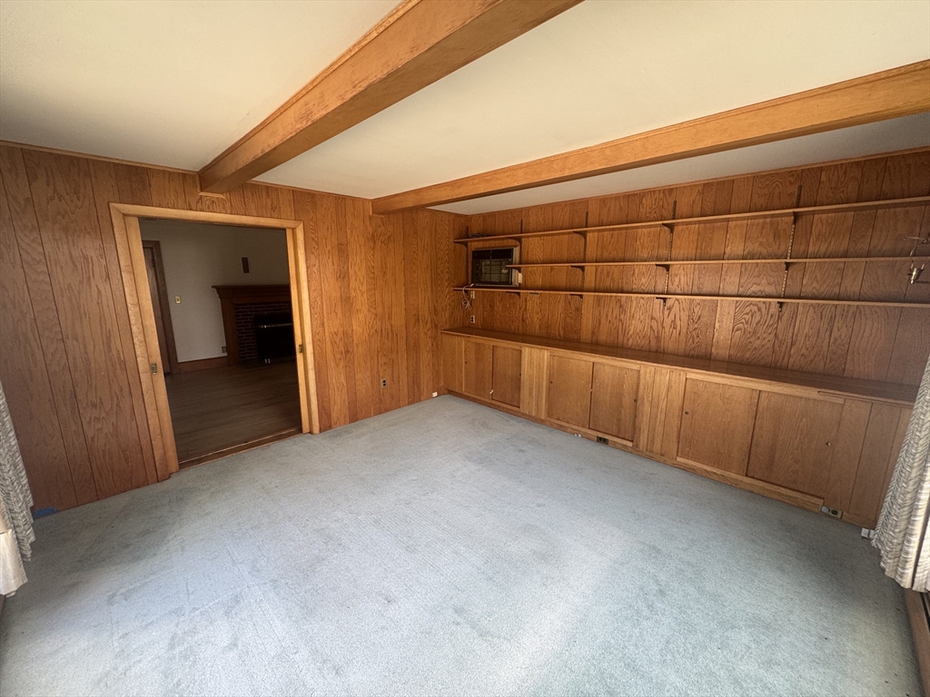 42 Benjamin Rd