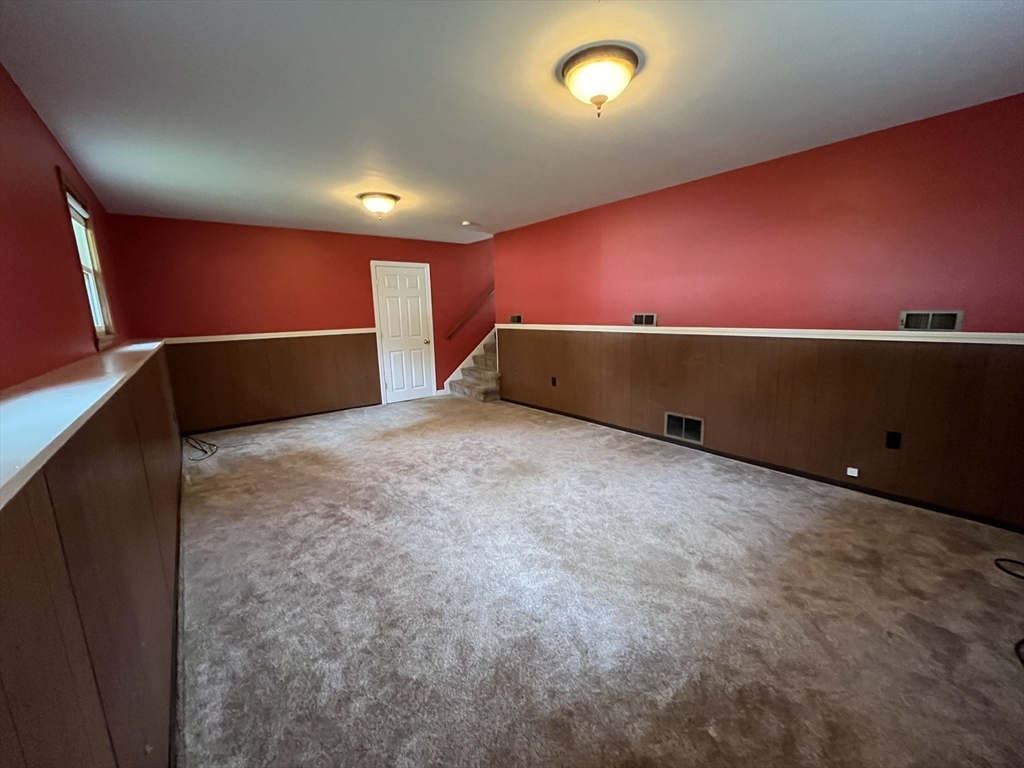 12 Hawthorne Rd