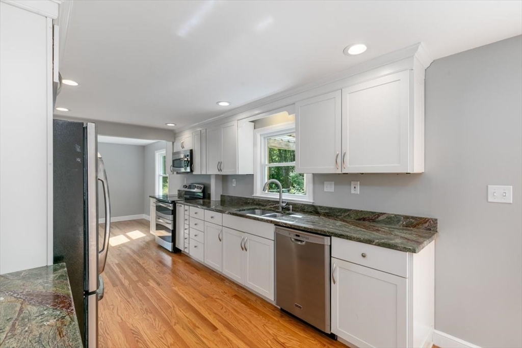 198 Jenkins Road (Jenkins Way)