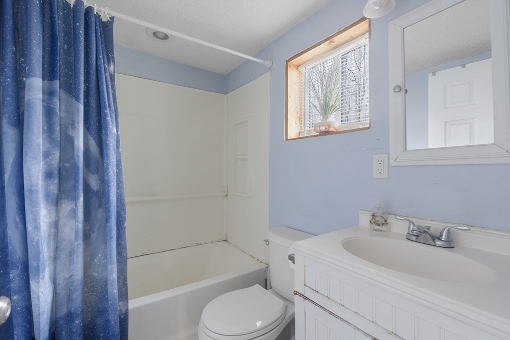 85 Water St