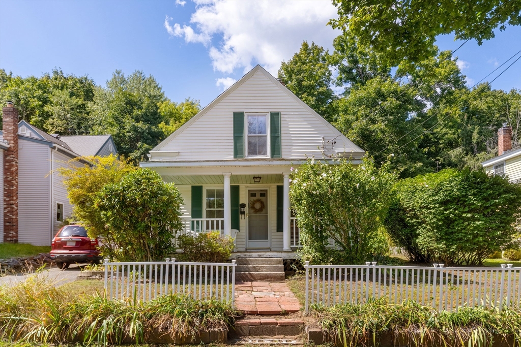 85 Water St