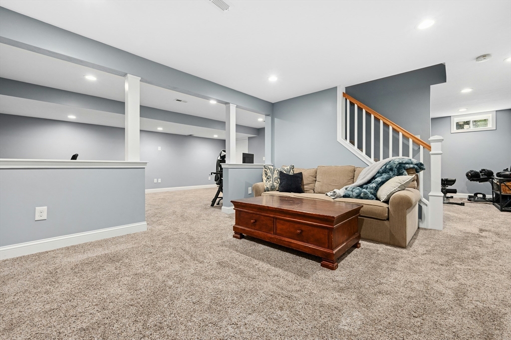 54 High Point Dr