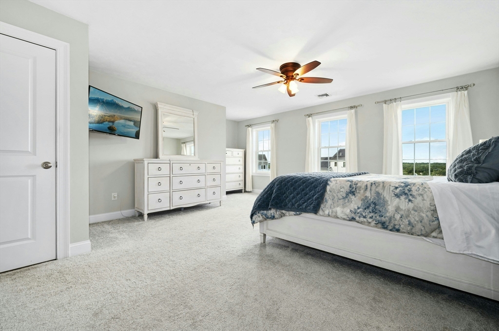 54 High Point Dr