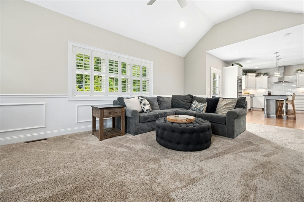 54 High Point Dr