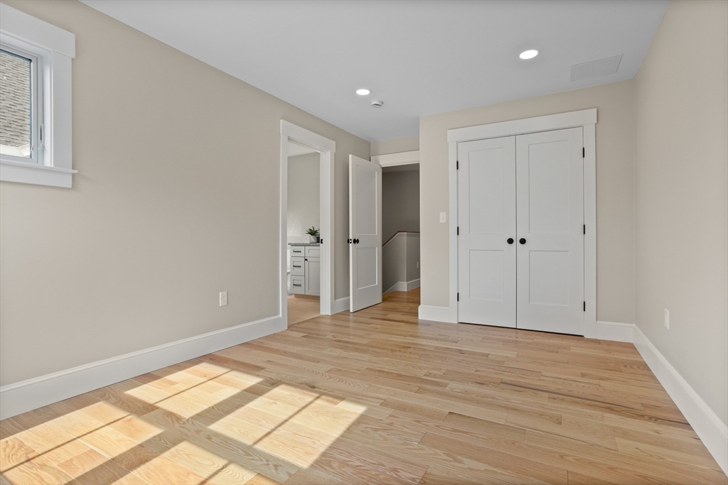 85-87 Hudson St # 87