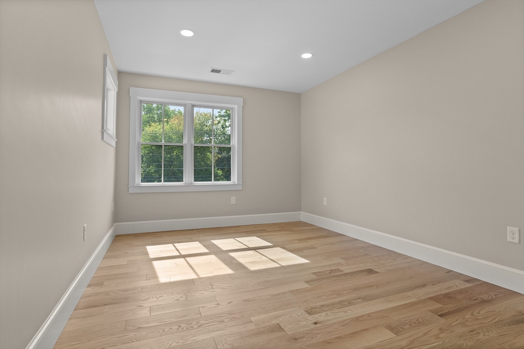 85-87 Hudson St # 87