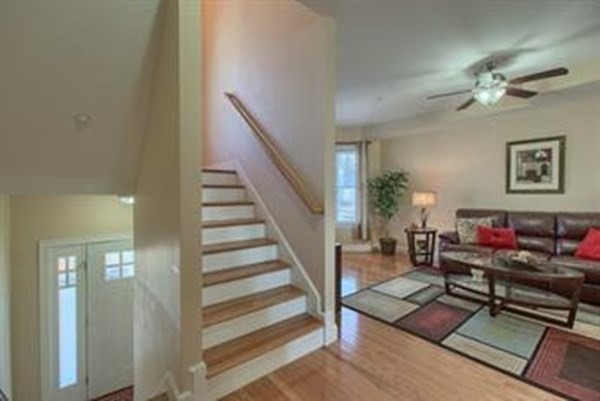 4 Arapahoe Way # 4, Westford Unit: 4