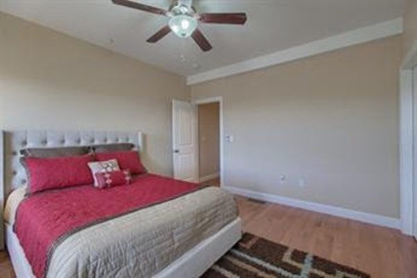 4 Arapahoe Way # 4, Westford Unit: 4