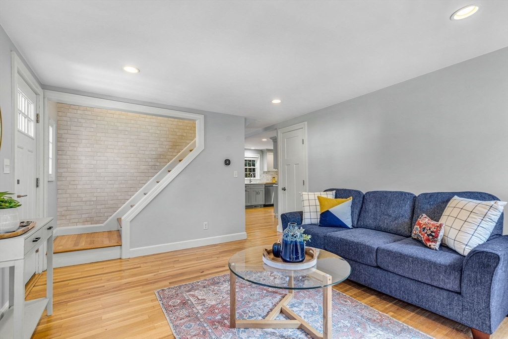 52 Edward Road