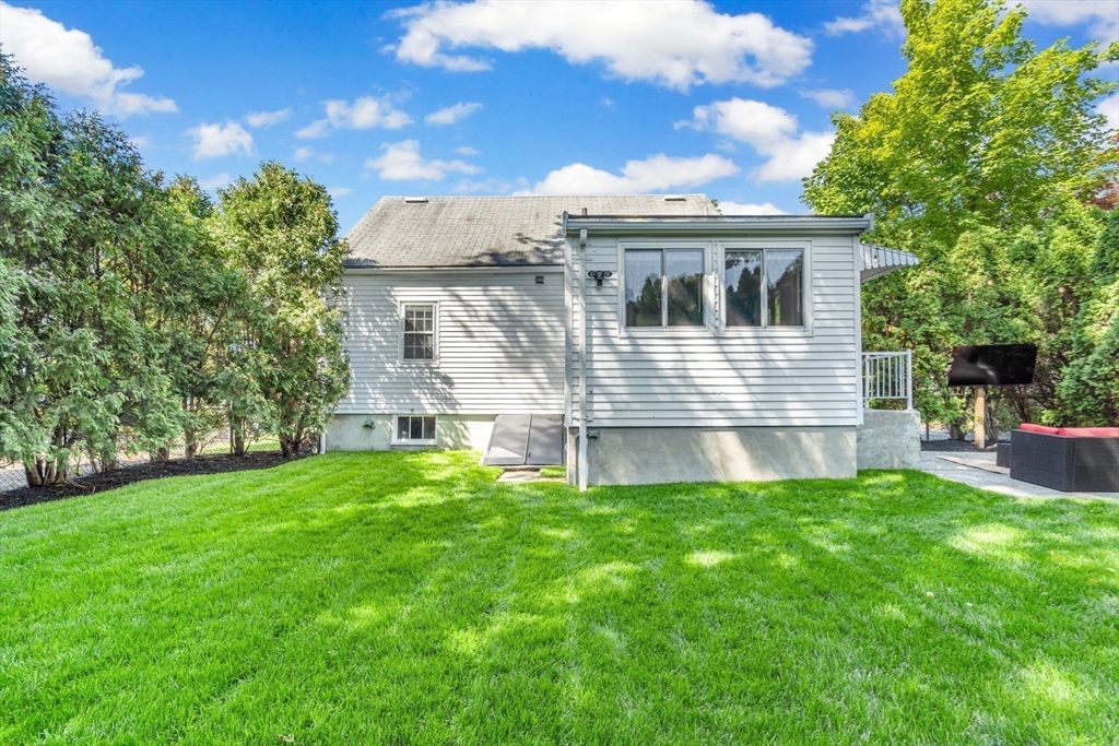 52 Edward Road