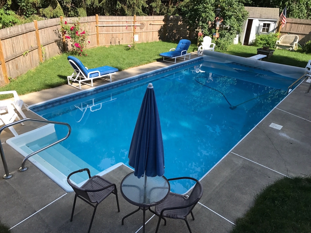 6 Renaud Drive