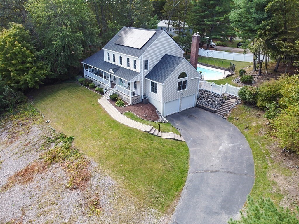 10 Cliff Drive