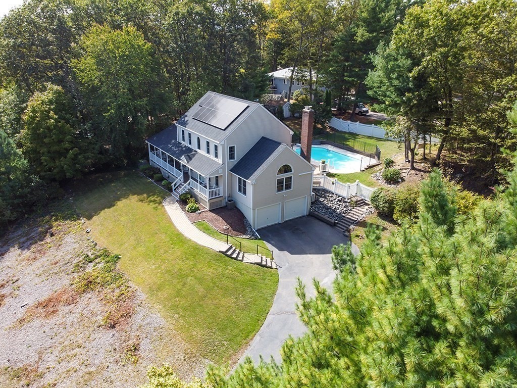 10 Cliff Drive