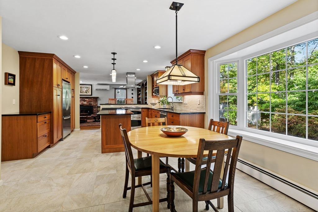 11 Grist Mill Road