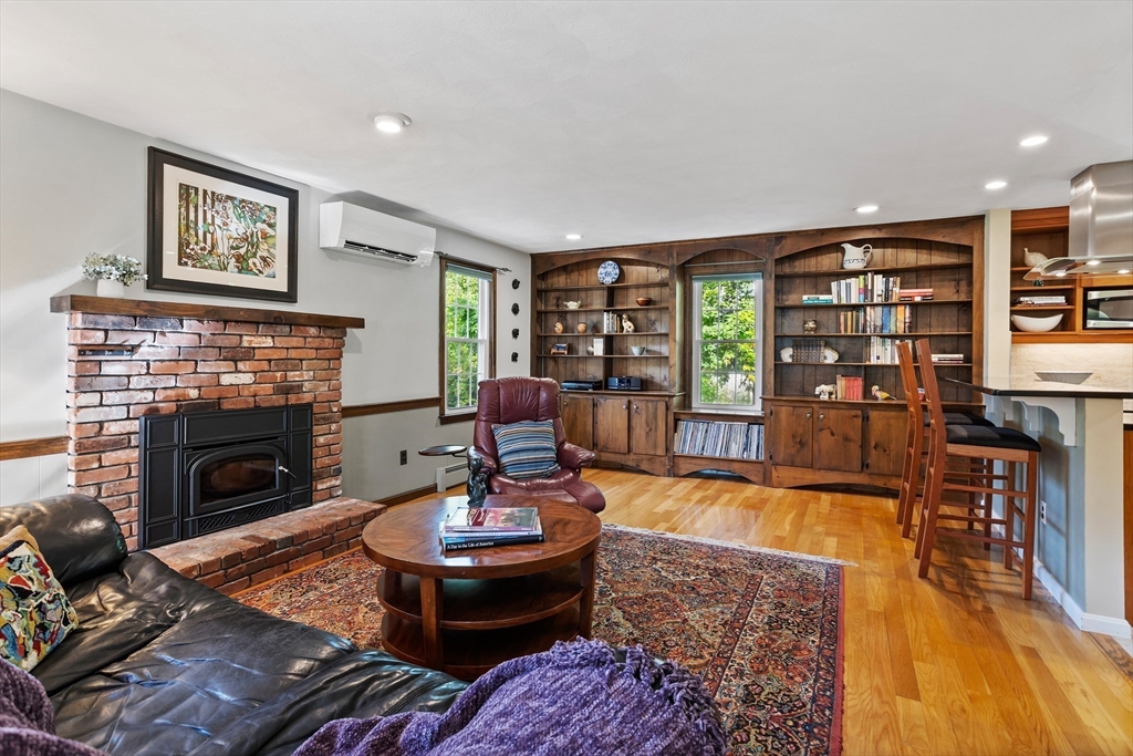 11 Grist Mill Road