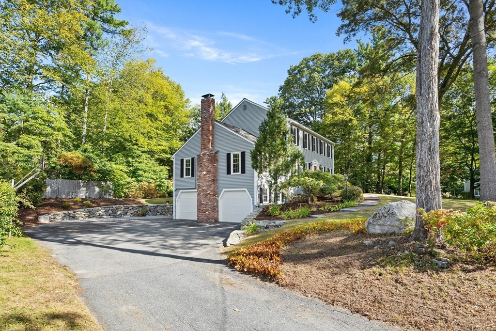 11 Grist Mill Road