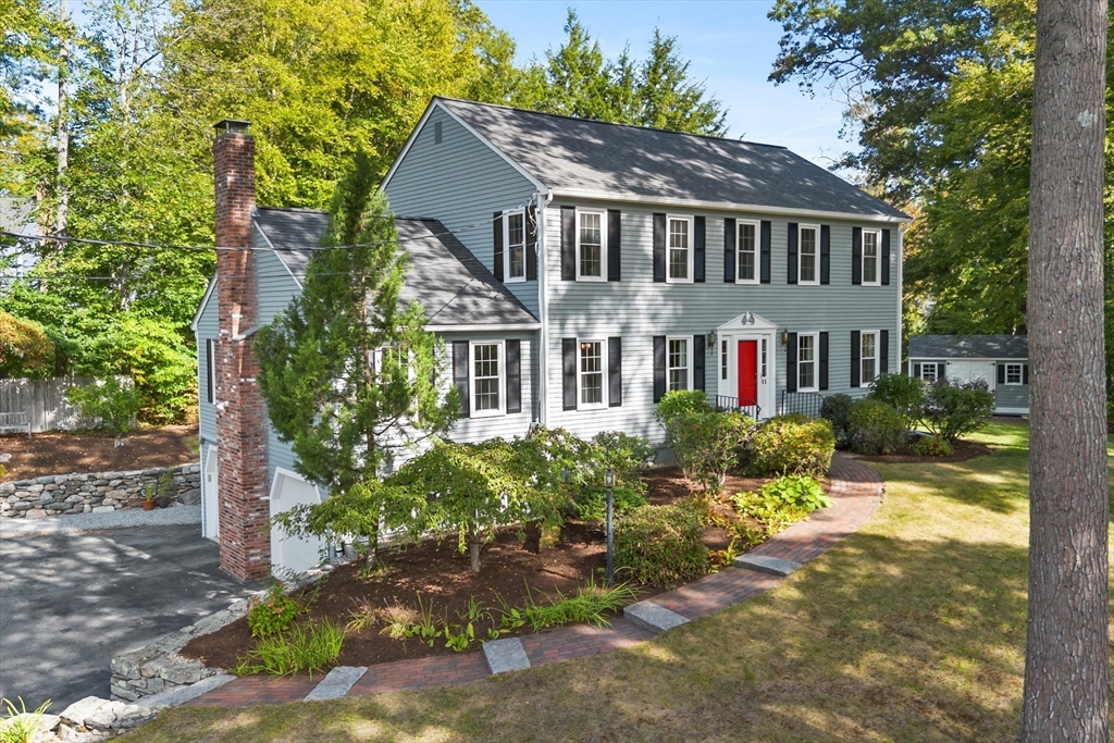 11 Grist Mill Road