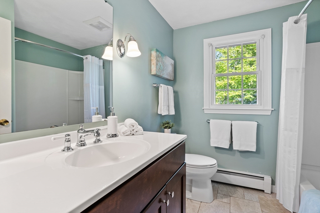 11 Grist Mill Road