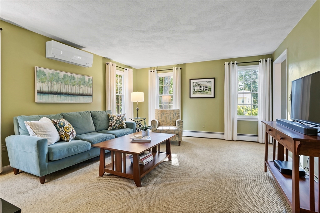 11 Grist Mill Road