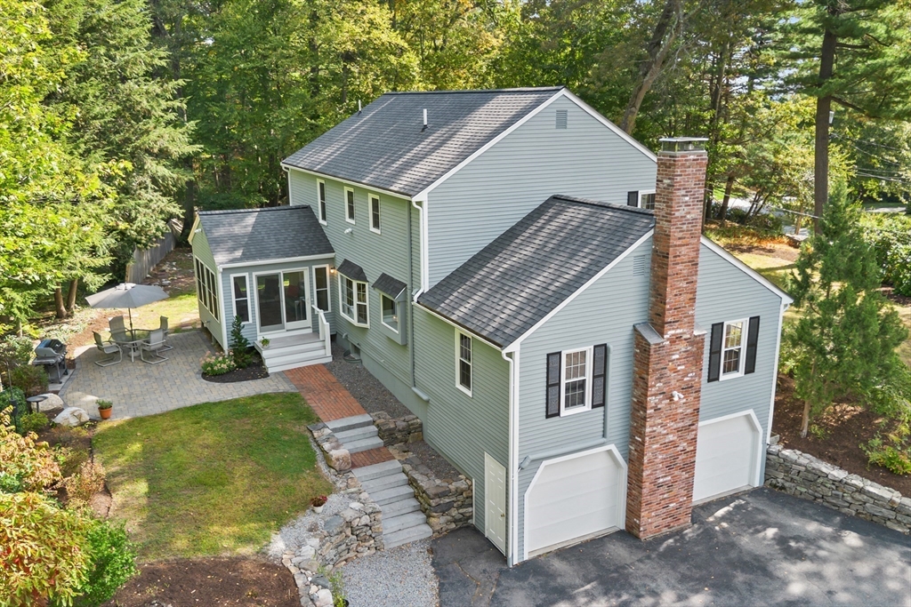 11 Grist Mill Road