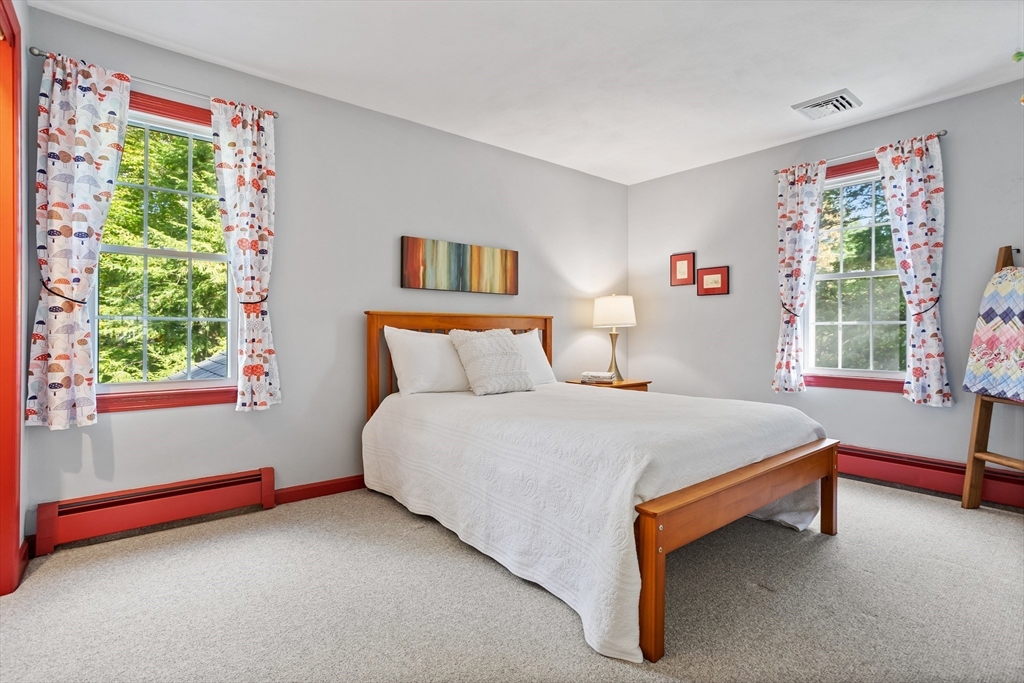 11 Grist Mill Road