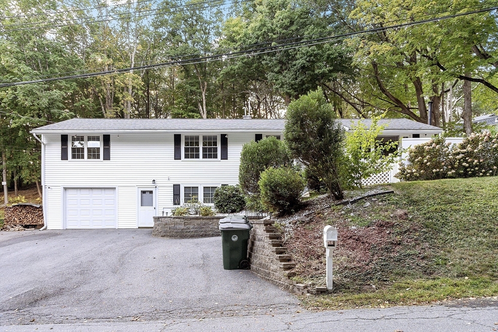 62 Wendell Rd