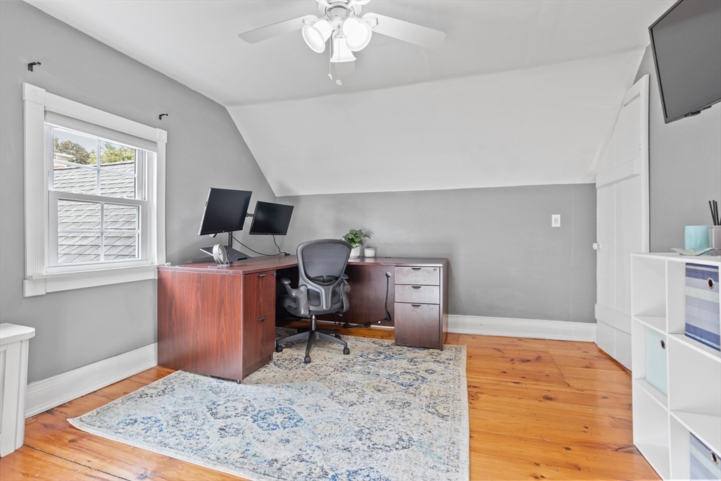552 Farm Rd