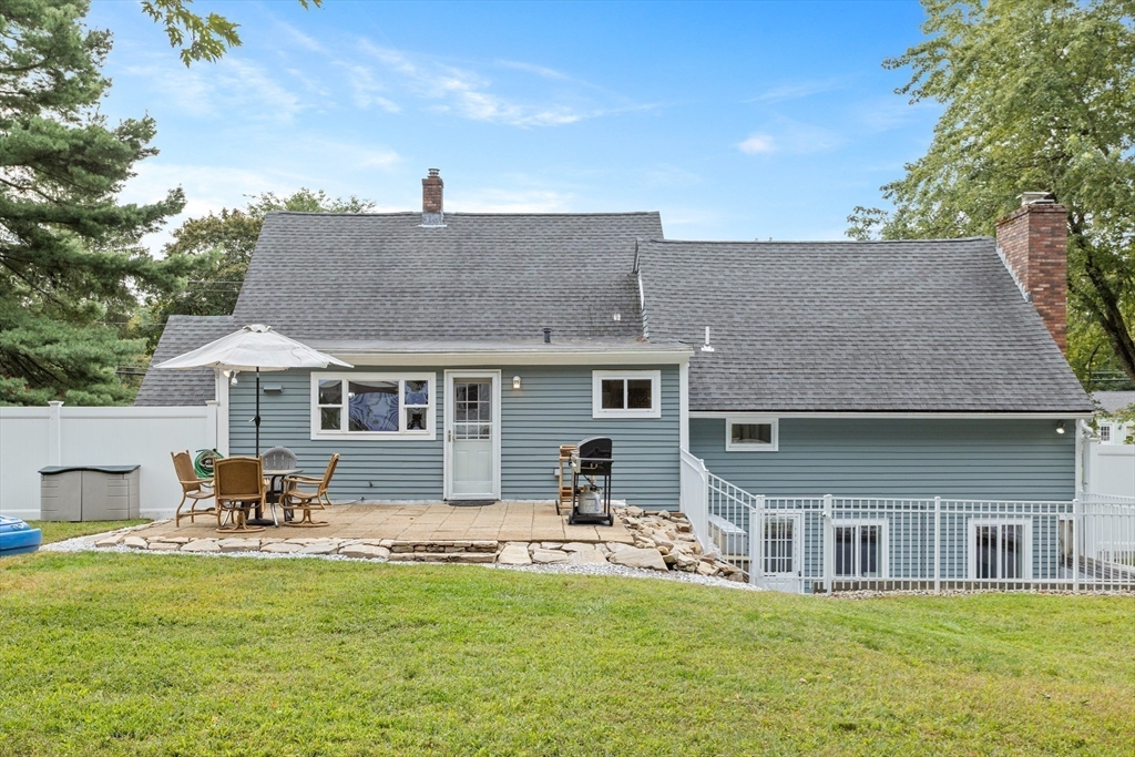 552 Farm Rd