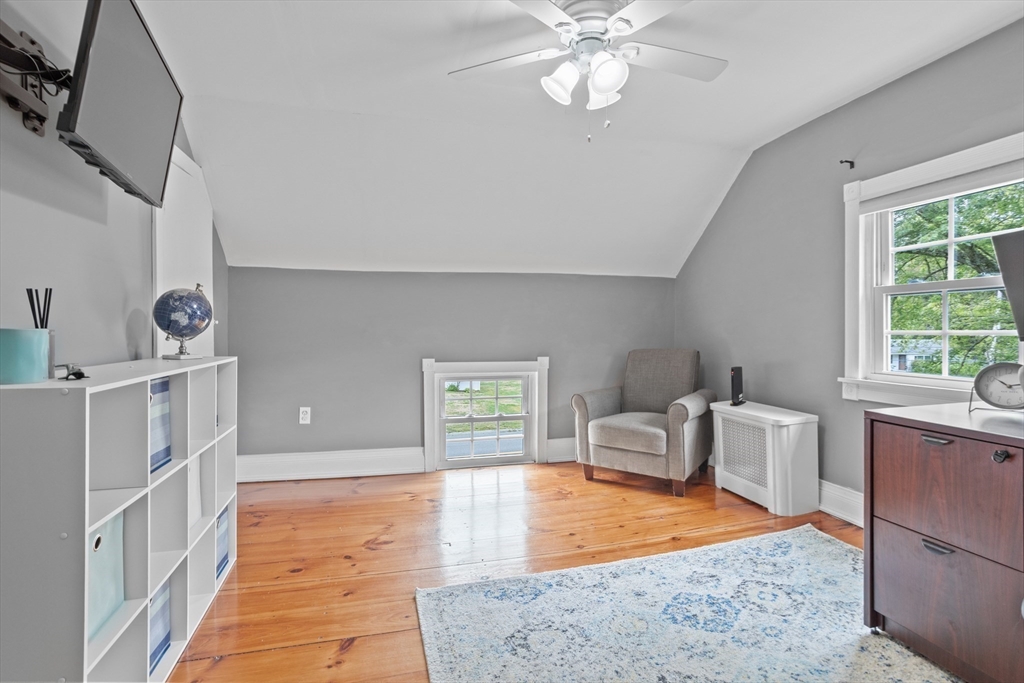 552 Farm Rd