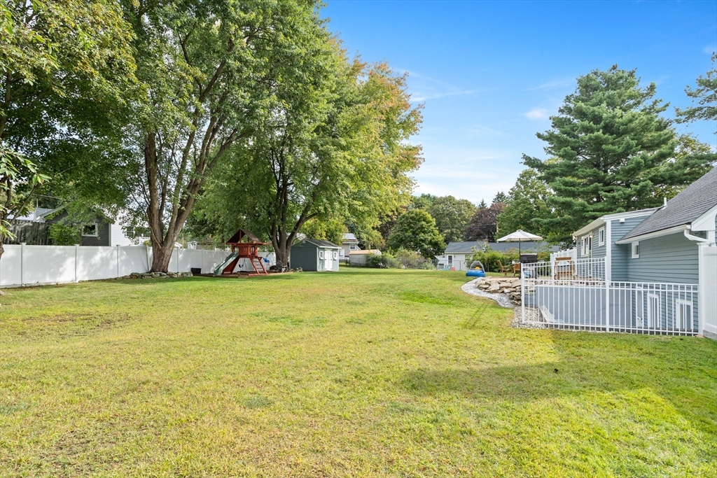 552 Farm Rd
