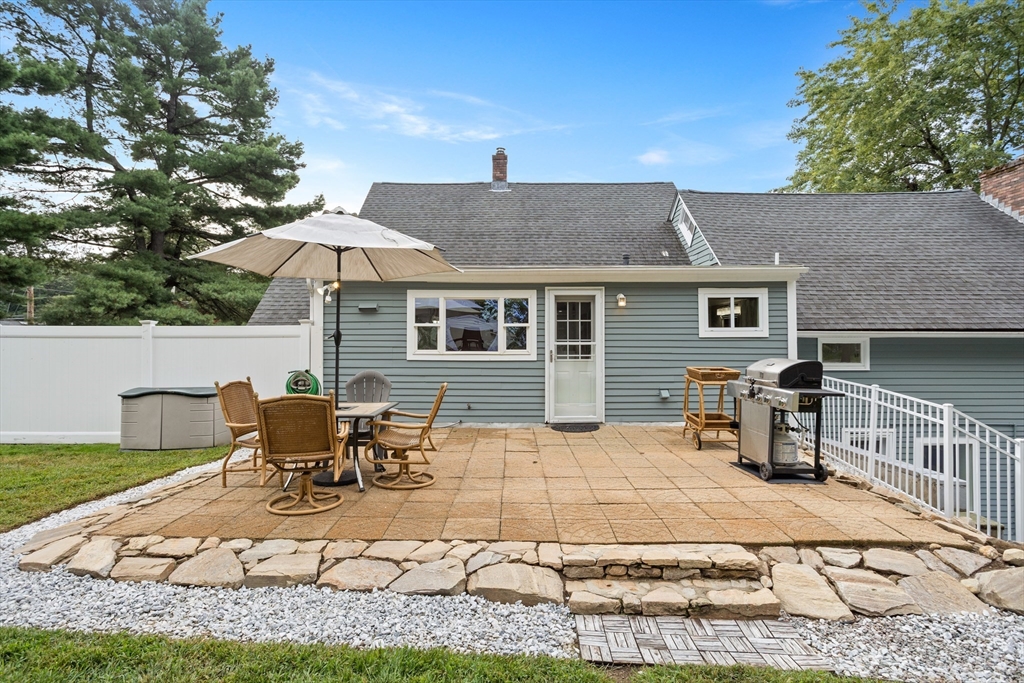 552 Farm Rd