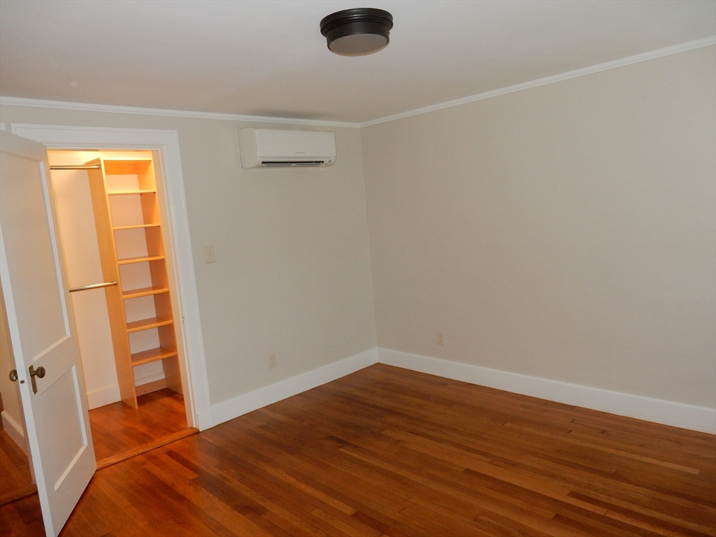 2 Littleton Rd # 1