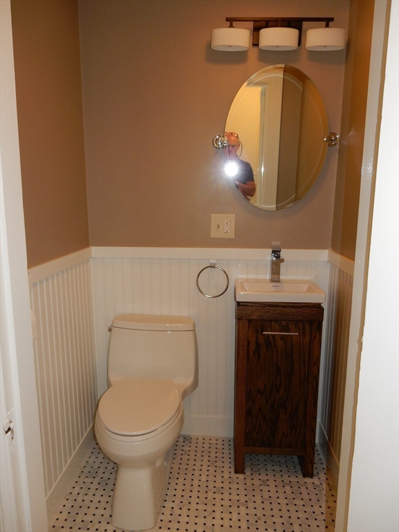 2 Littleton Rd # 1
