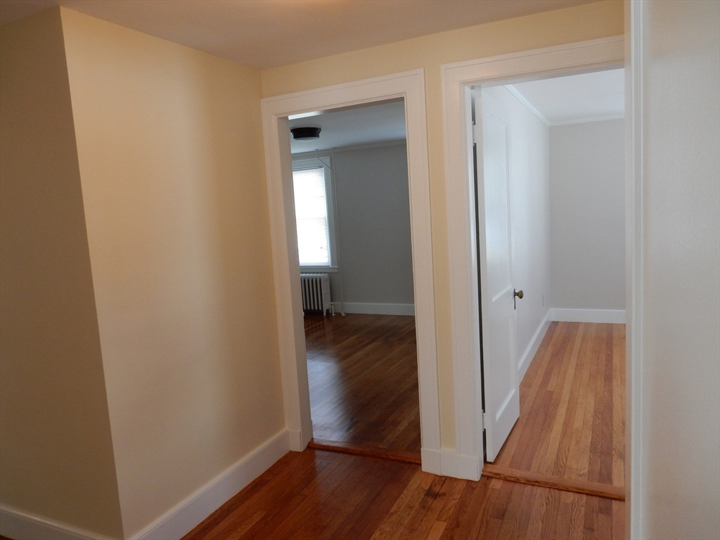 2 Littleton Rd # 1