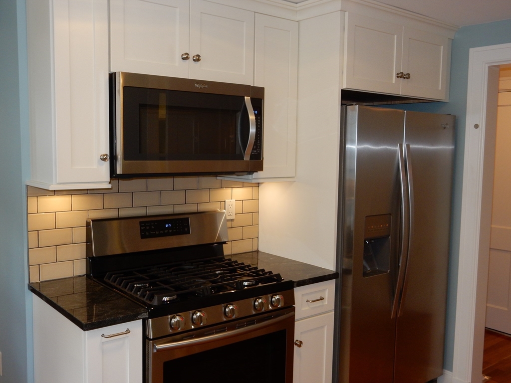 2 Littleton Rd # 1