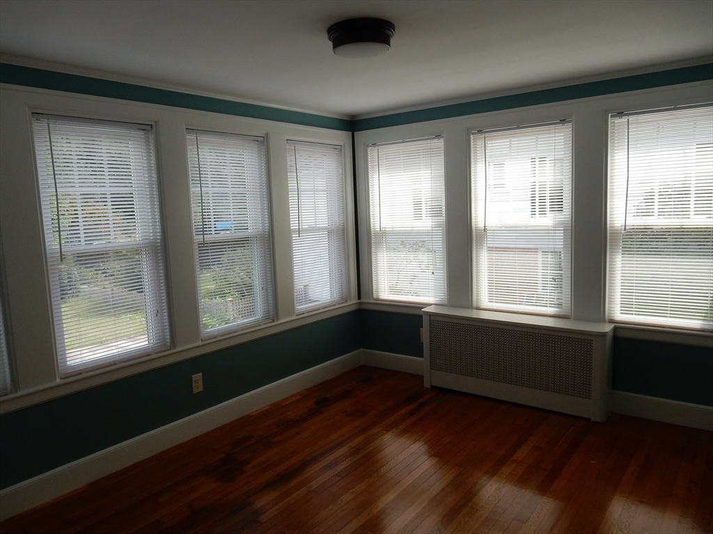 2 Littleton Rd # 1