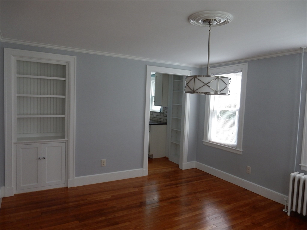 2 Littleton Rd # 1